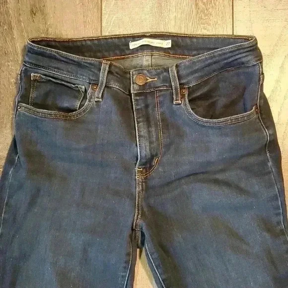 L𝐞v𝐢'𝐬 𝟕2𝟏 𝐇i𝐠h-R𝐢s𝐞 𝐒k𝐢n𝐧y Women's S𝐢z𝐞 𝟖  𝐄U𝐂 - Picture 6 of 8